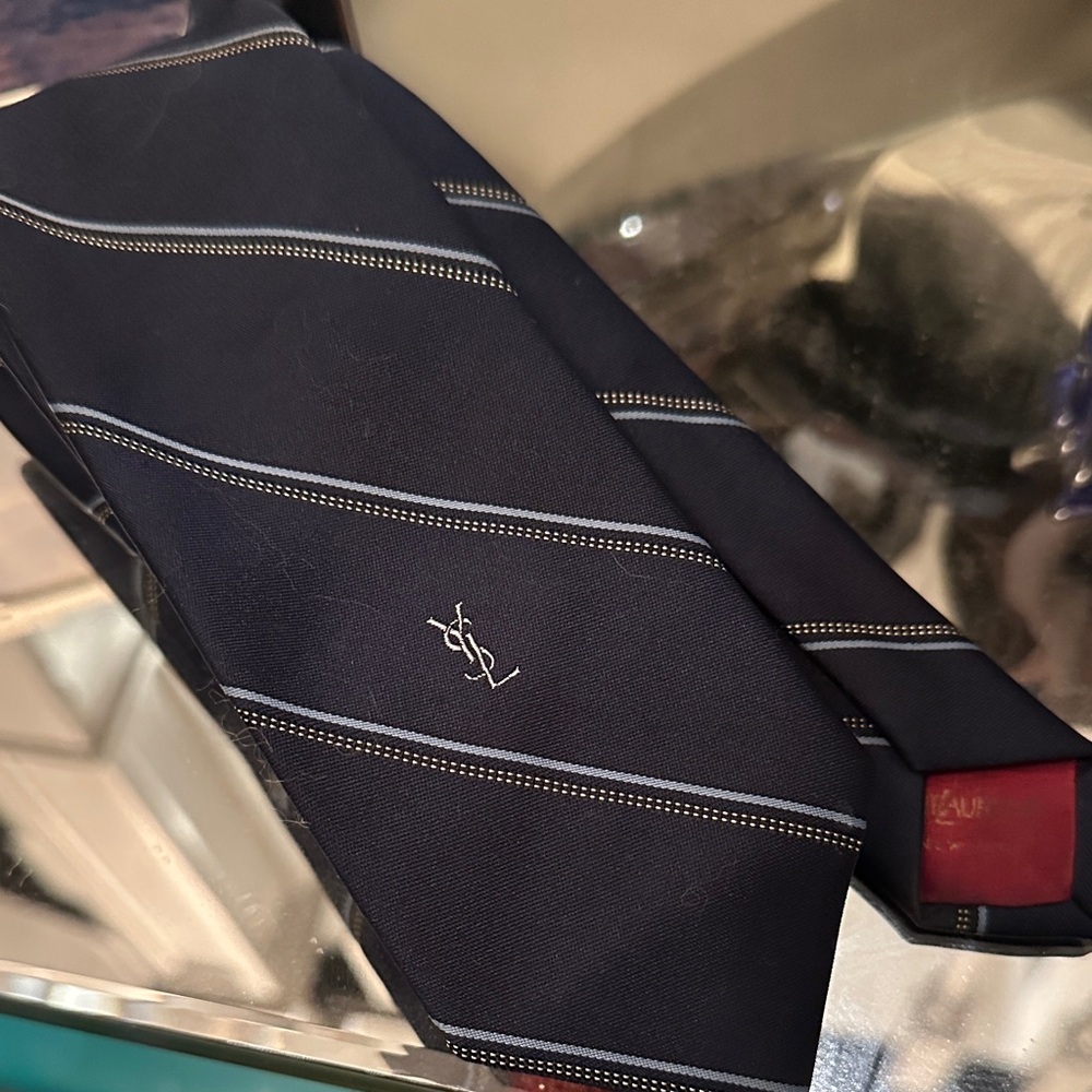 VINTAGE YSL LOGO NECKTIE - Picture 1 of 2